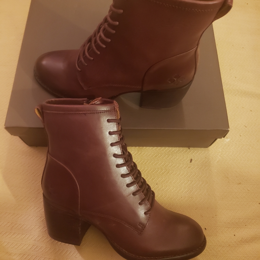 Brand New Patricia Nash Sicily Booties - Picture 8 of 11